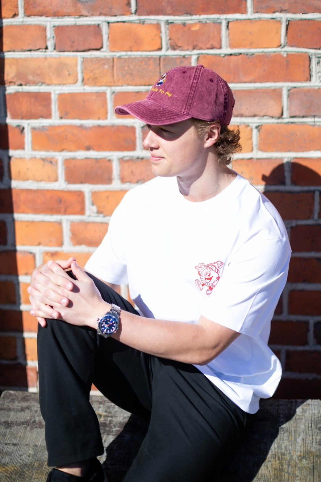 The Swinging T-shirt